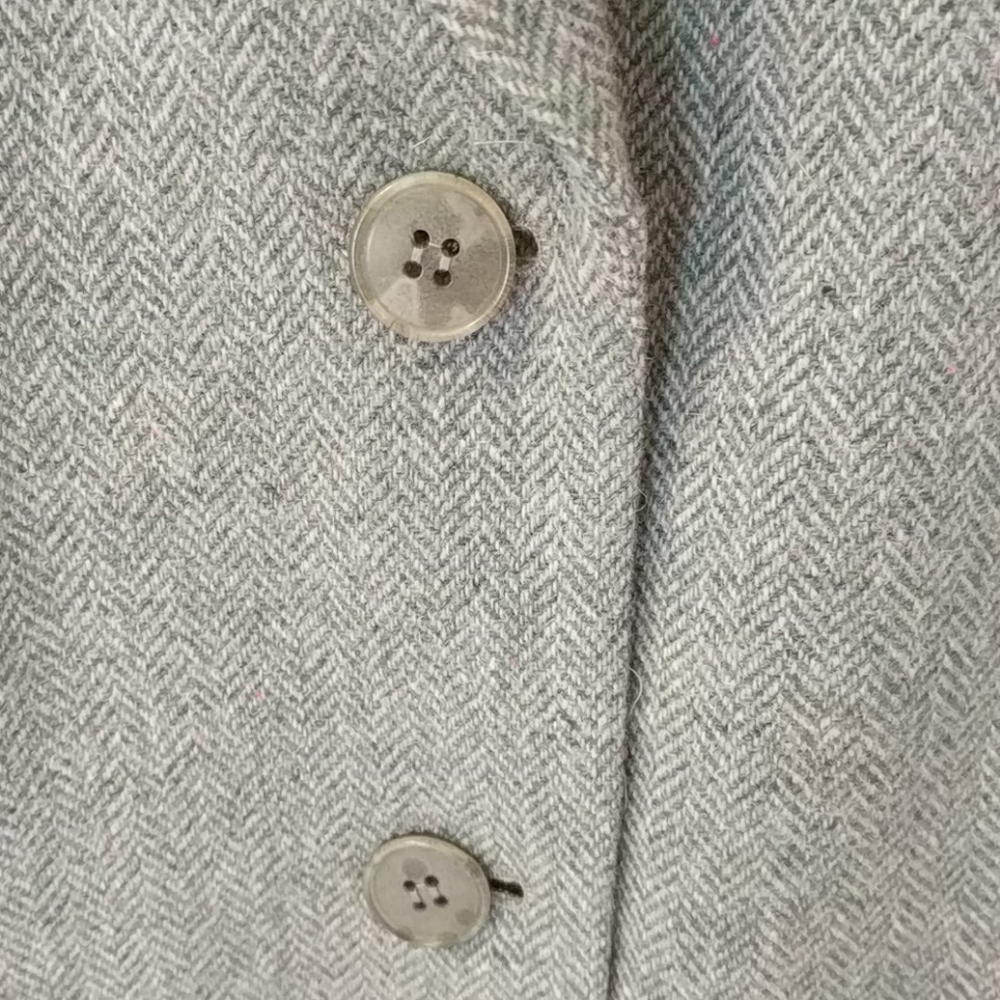 Blazer - Picture 4 of 6